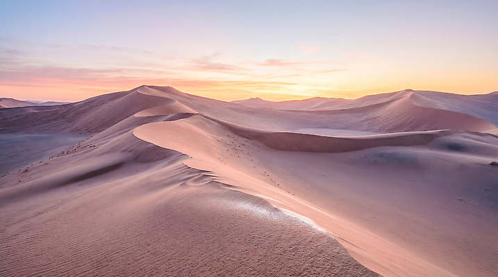 JPG 편집이미지 모래 자연 하늘 풍경 일몰 사막 저녁 모래언덕 편집실사 AI포토 AI콘텐츠 노을 밤 야간 언덕 CG 생태계 파일형식