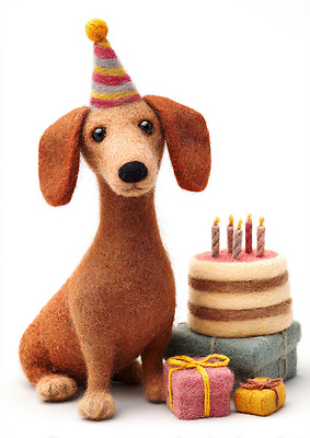 JPG 편집이미지 촛불 선물 앉기 장난감 파티 귀여움 케이크 축하 생일파티 생일 강아지 편집실사 양모펠트 AI포토 AI콘텐츠 기념일 컨셉 초 모션 디저트 이벤트 반려동물 개 CG 양모 펠트 파일형식 동물 음식 포유류 직물 천_직물