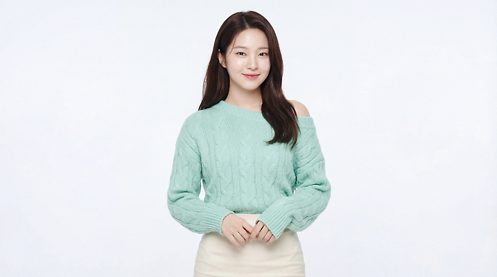 JPG 편집이미지 옷 여자 패션 미소 스웨터 민트색 의료성형뷰티 스타일 편집실사 오프숄더 AI인물포토 AI콘텐츠 컬러 상의 표정 사람 CG 파일형식 AI포토