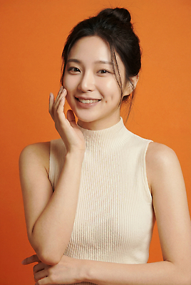 감정 컬러 표정 사람 뷰티 CG 파일형식 AI포토 여자 웃음 주황색 포즈 모델 촬영 기쁨 편집실사 JPG 편집이미지 의료성형뷰티 피부관리 AI인물포토 AI콘텐츠