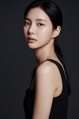 JPG 모델 편집이미지 여자 포즈 백그라운드 사람 검은색 사진촬영 의료성형뷰티 편집실사 AI인물포토 AI콘텐츠 컬러 촬영 CG 파일형식 AI포토