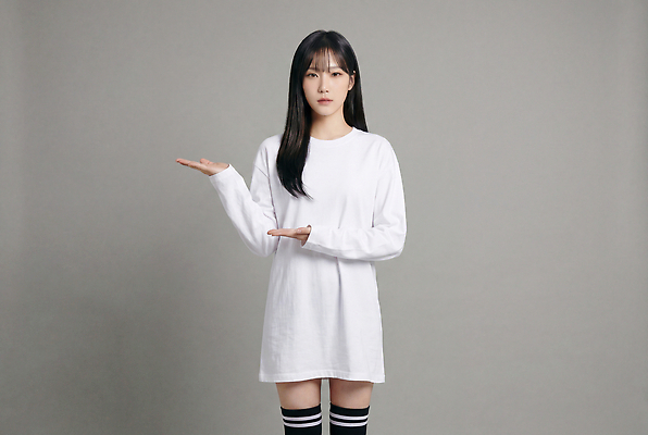 JPG 모델 편집이미지 여자 감정 포즈 앞모습 흰색 의료성형뷰티 편집실사 AI인물포토 AI콘텐츠 뷰포인트 컬러 사람 CG 파일형식 AI포토