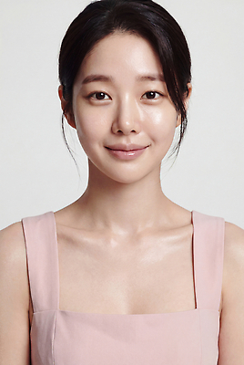 JPG 모델 편집이미지 여자 분홍색 백그라운드 표정 미소 피부 피부관리 의료성형뷰티 편집실사 AI인물포토 AI콘텐츠 컬러 사람 신체부위 뷰티 CG 파일형식 AI포토