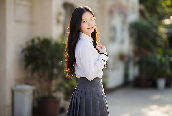JPG 편집이미지 여학생 여자 패션 교복 포즈 청소년 거리 건물 햇빛 학창시절 편집실사 AI인물포토 AI콘텐츠 학생 건축물 옷 사람 빛 CG 파일형식 AI포토 건축