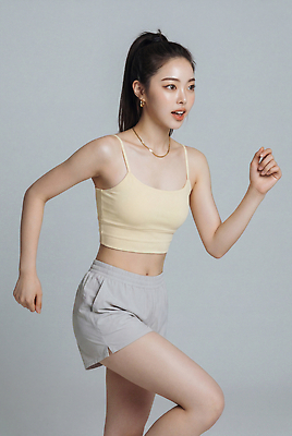 JPG 편집이미지 여자 행복 스포츠 운동화 표정 건강 운동복 달리기 운동 의료성형뷰티 편집실사 AI인물포토 AI콘텐츠 옷 감정 신발 모션 사람 CG 파일형식 AI포토