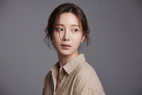 JPG 모델 편집이미지 옷 여자 얼굴 표정 성인 촬영 작품 린넨 의료성형뷰티 편집실사 AI인물포토 AI콘텐츠 미술 사람 신체부위 직물 CG 파일형식 AI포토 문화예술