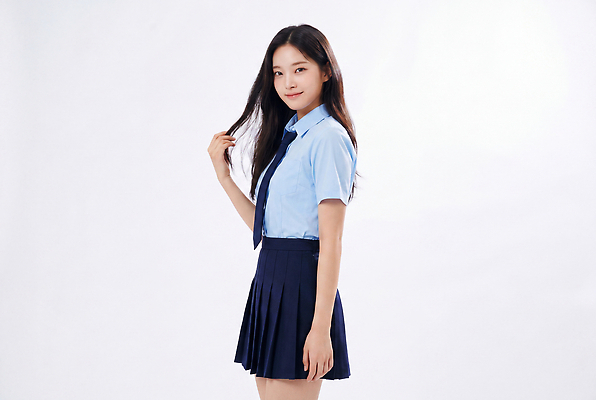 JPG 편집이미지 여학생 여자 교복 포즈 학교 청소년 실내 미소 생활 머리 즐거움 의료성형뷰티 스타일 편집실사 하이틴 AI인물포토 AI콘텐츠 학생 옷 교육 감정 컨셉 표정 사람 내부 신체부위 CG 파일형식 AI포토