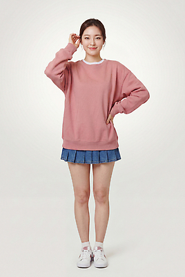 JPG 모델 편집이미지 옷 여자 패션 대학생 분홍색 서기 앞모습 청치마 의료성형뷰티 스타일 편집실사 AI인물포토 AI콘텐츠 학생 뷰포인트 컬러 모션 사람 치마 CG 파일형식 AI포토 하의