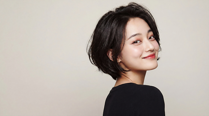 JPG 편집이미지 여자 얼굴 포즈 짧은머리 표정 미소 사람 뷰티 머리 뷰티풀 의료성형뷰티 스타일 편집실사 AI인물포토 AI콘텐츠 헤어스타일 신체부위 CG 파일형식 AI포토