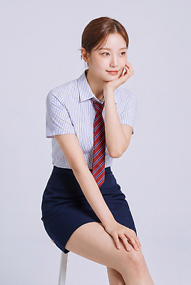 JPG 편집이미지 학생 여자 교복 포즈 생각 학교 청소년 스튜디오 미소 앉기 일상 생활 의료성형뷰티 편집실사 AI인물포토 AI콘텐츠 옷 교육 모션 표정 사람 라이프 CG 파일형식 AI포토