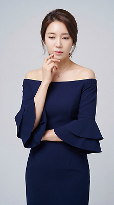 JPG 모델 편집이미지 드레스 옷 여자 포즈 백그라운드 생각 표정 파란색 집중 밝은색 의료성형뷰티 스타일 편집실사 AI인물포토 AI콘텐츠 컬러 컨셉 사람 CG 파일형식 AI포토