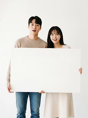 JPG 편집이미지 커플 여자 남자 함께함 표정 사랑 서기 사람 판넬 의료성형뷰티 카피스페이스 편집실사 AI인물포토 AI콘텐츠 감정 컨셉 관계 모션 공백 CG 파일형식 AI포토