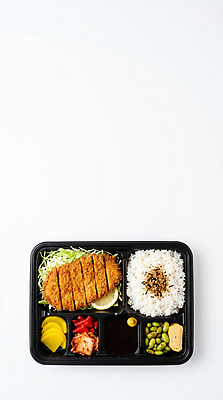 JPG 편집이미지 음식 밥 반찬 김치 요리 식사 샐러드 맛 돈가스 무 양배추 도시락 단무지 테이크아웃 양배추샐러드 편집실사 AI포토 AI콘텐츠 한식 컨셉 채소 뿌리채소 커틀릿 CG 파일형식