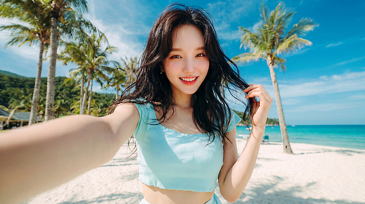 JPG 나무 편집이미지 옷 여자 바다 여행 하늘색 자연 바람 휴가 웃음 해변 여름 셀프카메라 즐거움 의료성형뷰티 편집실사 AI인물포토 AI콘텐츠 자연요소 식물 계절 감정 날씨 표정 사람 파란색 사진촬영 CG 생태계 파일형식 AI포토 컬러 촬영