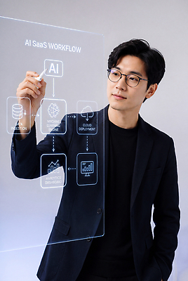 JPG 편집이미지 남자 비즈니스 기술 스크린 분석 클라우드서비스 진행 소프트웨어 의료성형뷰티 대시보드 AI_인공지능 편집실사 AI컴퓨터그래픽 AI콘텐츠 컨셉 사람 CG 서비스 파일형식
