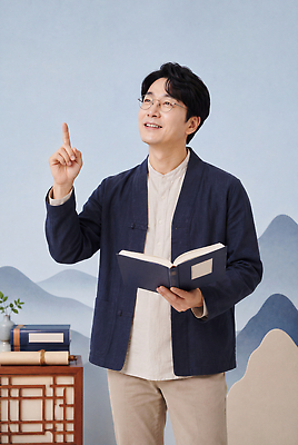 직업 컨셉 표정 사람 역사 CG 파일형식 AI포토 강의 남자 책 동아리 미소 산 교육 소통 편집이미지 편집실사 JPG 의료성형뷰티 교사 한국사 AI콘텐츠 AI인물포토