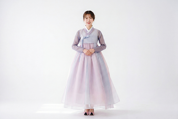 JPG 모델 편집이미지 전통 옷 여자 포즈 백그라운드 한국 서기 미소 웃음 보라색 한복 의료성형뷰티 편집실사 AI인물포토 AI콘텐츠 한국전통 아시아 컬러 모션 표정 사람 전통의상 CG 파일형식 AI포토 나라