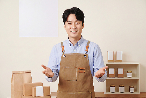JPG 편집이미지 옷 남자 포장 설명 상점 앞치마 상품 서비스 정리 의료성형뷰티 소상공인 편집실사 AI인물포토 AI콘텐츠 직업 모션 사람 경제 상인 CG 파일형식 AI포토