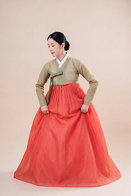 JPG 편집이미지 전통 여자 패션 문화 한국 치마 설날 추석 새해인사 한복 의료성형뷰티 편집실사 AI인물포토 AI콘텐츠 한국전통 명절 아시아 하의 새해 사람 인사 전통의상 CG 파일형식 AI포토 옷 기념일 나라 예절 이벤트
