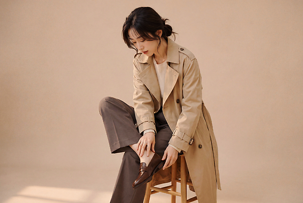 JPG 모델 편집이미지 여자 패션 포즈 신발 스튜디오 앉기 분위기 코디 가을옷 의료성형뷰티 스타일 편집실사 AI인물포토 AI콘텐츠 옷 컨셉 모션 사람 가을 CG 파일형식 AI포토 계절