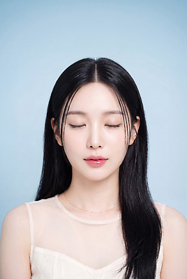 JPG 편집이미지 여자 얼굴 표정 파란색 뷰티 눈 뷰티풀 의료성형뷰티 편집실사 AI인물포토 AI콘텐츠 컬러 사람 신체부위 CG 파일형식 AI포토