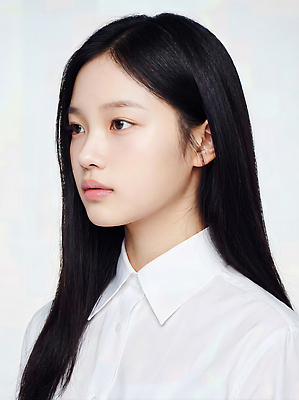JPG 편집이미지 응시 여자 셔츠 상반신 앞모습 머리 흰색 의료성형뷰티 스타일 편집실사 AI인물포토 AI콘텐츠 시선 뷰포인트 컬러 상의 사람 신체부위 CG 파일형식 AI포토 옷