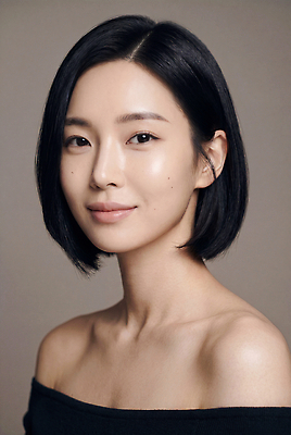 JPG 모델 편집이미지 헤어스타일 옷 여자 패션 포즈 미소 사람 화장 뷰티 의료성형뷰티 편집실사 AI인물포토 AI콘텐츠 표정 CG 파일형식 AI포토