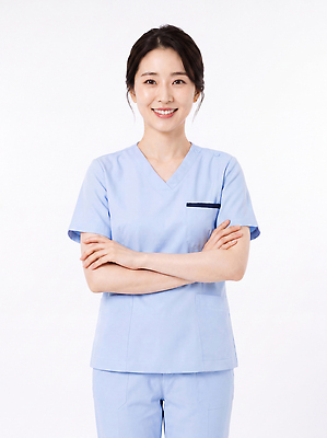 JPG 편집이미지 직업 여자 포즈 유니폼 의학 건강 미소 팔짱 간호사 간호복 전문 의료성형뷰티 편집실사 AI인물포토 AI콘텐츠 옷 모션 표정 사람 의료진 CG 파일형식 AI포토
