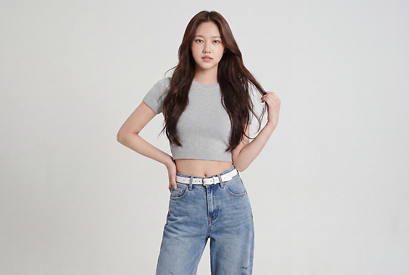 JPG 모델 편집이미지 패션 포즈 표정 서기 사람 머리 공간 청바지 배꼽티 의료성형뷰티 스타일 편집실사 AI인물포토 AI콘텐츠 바지 모션 신체부위 CG 파일형식 AI포토 하의 옷
