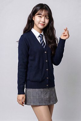 JPG 편집이미지 학생 손 옷 여학생 여자 교육 교복 포즈 셔츠 학교 청소년 넥타이 학습 치마 카디건 니트 의료성형뷰티 편집실사 AI인물포토 AI콘텐츠 잡화 상의 하의 사람 신체부위 외투 CG 파일형식 AI포토