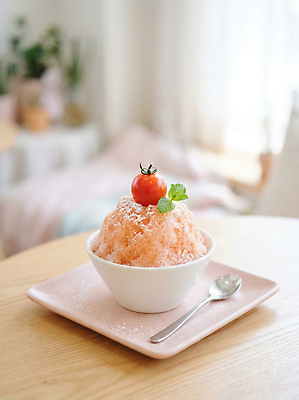 JPG 편집이미지 그릇 음식 토마토 과일 탁자 디저트 여름 유행 얼음 카페 달콤 차가움 민트 빙수 편집실사 AI포토 AI콘텐츠 자연요소 식기 계절 가구 채소 상점 맛 허브 CG 파일형식 식물 생활용품 컨셉 오브젝트