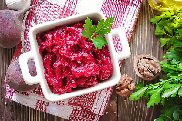 포토 JPG 해외이미지 음식 조각 잎 농업 다이어트 채소 재료 탁자 파슬리 건강 마늘 요리 사람없음 목재 빨간색 초록색 주방 보라색 저녁식사 샐러드 견과류 흰색 신선 달콤 먹기 제비꽃 유기농 날것 뿌리 비타민 비트 삶기 숙성 채식주의자 해외202004 해외포토 나무 식물 웰빙 꽃 산업 컬러 가구 모션 식사 맛 채식 영양소 파일형식