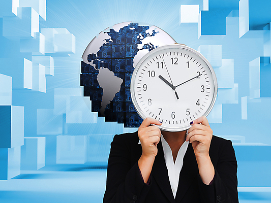 포토 JPG 해외이미지 백인 여자 시계 추상 한명 20대 컴퓨터그래픽 파란색 상자 디지털 잡기 시간 비즈니스우먼 숨기 카피스페이스 해외202004 해외포토 서양인 1 컬러 무늬 비즈니스 모션 사람 청년 그래픽 공백 직장인 파일형식