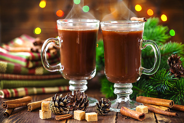 포토 JPG 해외이미지 행복 커피 음료 음식 겨울 유리 탁자 디저트 따뜻함 사람없음 컵 빨간색 초콜릿 거품 머그컵 축하 뜨거움 액체 달콤 코코아 카카오 맛있는 해외202004 해외포토 식기 계절 감정 컬러 가구 컨셉 재질 맛 파일형식