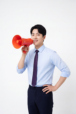 JPG 편집이미지 남자 포즈 표정 웃음 사람 확성기 소리 소통 의료성형뷰티 편집실사 AI인물포토 AI콘텐츠 컨셉 CG 파일형식 AI포토