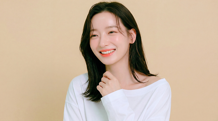 JPG 모델 편집이미지 옷 여자 행복 표정 웃음 청춘 기쁨 피부관리 스킨케어 뷰티풀 파스텔톤 의료성형뷰티 편집실사 AI인물포토 AI콘텐츠 감정 컬러 컨셉 사람 뷰티 CG 파스텔 파일형식 AI포토 학용품 문구용품 오브젝트