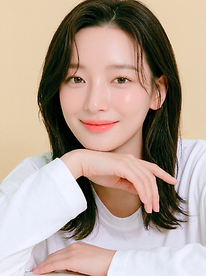 JPG 모델 편집이미지 손 옷 여자 표정 웃음 화장 피부관리 스킨케어 뷰티풀 파스텔톤 의료성형뷰티 편집실사 AI인물포토 AI콘텐츠 컬러 사람 신체부위 뷰티 CG 파스텔 파일형식 AI포토 학용품 문구용품 오브젝트