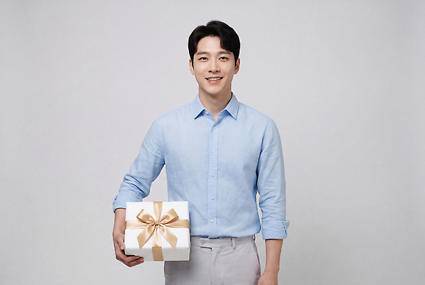 JPG 편집이미지 기념일 남자 리본 포장 스튜디오 이벤트 선물상자 축하 생일 오브젝트 의료성형뷰티 편집실사 AI인물포토 AI콘텐츠 컨셉 선물 사람 상자 CG 파일형식 AI포토