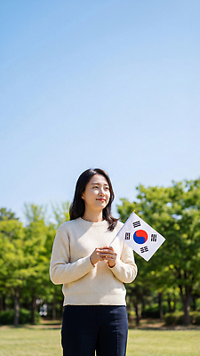 JPG 나무 편집이미지 전통 공원 여자 기념일 문화 한국 국기 태극기 즐거움 광복절 의료성형뷰티 편집실사 AI인물포토 AI콘텐츠 식물 공공시설 감정 아시아 사람 이벤트 공휴일 국경일 CG 파일형식 AI포토 나라 시설