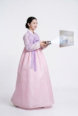 JPG 편집이미지 전통 옷 여자 교육 한국 스크린 과학기술 한복 퓨전 의료성형뷰티 편집실사 AI인물포토 AI콘텐츠 한국전통 아시아 기술 사람 전통의상 CG 파일형식 AI포토 나라