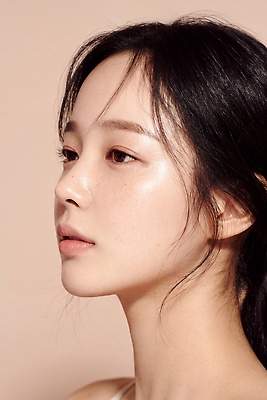 JPG 모델 편집이미지 헤어스타일 표정 옆모습 뷰티 피부 의료성형뷰티 편집실사 AI인물포토 AI콘텐츠 뷰포인트 신체부위 CG 파일형식 AI포토 사람