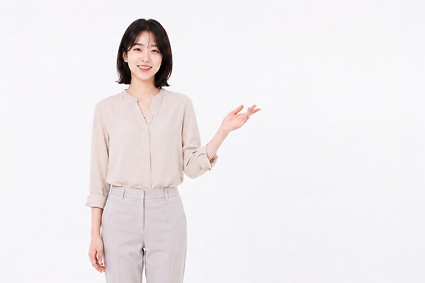 JPG 편집이미지 손 여자 포즈 비즈니스 안내 대화 미소 사람 손짓 소통 의료성형뷰티 편집실사 AI인물포토 AI콘텐츠 컨셉 모션 표정 말하기 신체부위 CG 파일형식 AI포토