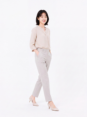 JPG 모델 편집이미지 옷 여자 패션 포즈 셔츠 비즈니스 바지 웃음 사람 워킹 의료성형뷰티 스타일 편집실사 AI인물포토 AI콘텐츠 상의 하의 표정 CG 파일형식 AI포토