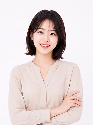JPG 편집이미지 여자 감정 얼굴 포즈 비즈니스 표정 미소 웃음 사람 일상 팔 교차 의료성형뷰티 편집실사 AI인물포토 AI콘텐츠 라이프 신체부위 CG 파일형식 AI포토 생활