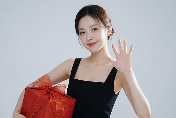 JPG 편집이미지 원피스 여자 기념일 행복 리본 백그라운드 스튜디오 선물 미소 손짓 빨간색 상자 검은색 축하 인사 의료성형뷰티 편집실사 AI인물포토 AI콘텐츠 옷 감정 컬러 컨셉 모션 표정 사람 이벤트 예절 CG 파일형식 AI포토