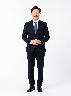 JPG 편집이미지 남자 중년 포즈 비즈니스 서기 정장 비즈니스맨 자신감 리더 단정 전문 의료성형뷰티 편집실사 AI인물포토 AI콘텐츠 옷 감정 컨셉 모션 사람 성인 직장인 CG 파일형식 AI포토 직업