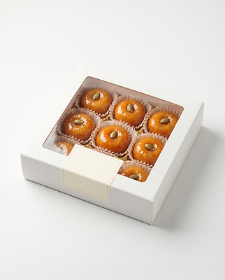 JPG 편집이미지 한국전통 상자 달콤 패키지 먹거리 맛있는 개성주악 편집실사 AI포토 AI콘텐츠 전통 음식 디저트 한국 맛 CG 한과 파일형식 아시아 컨셉 전통음식 나라