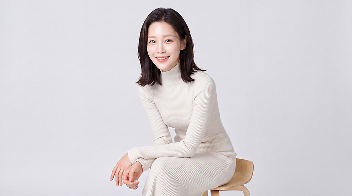 JPG 모델 편집이미지 여자 패션 포즈 미소 사람 의료성형뷰티 스타일 편집실사 AI인물포토 AI콘텐츠 표정 CG 파일형식 AI포토