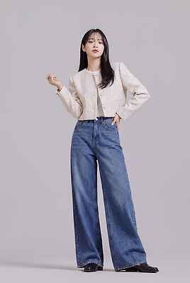 JPG 모델 편집이미지 여자 패션 포즈 백그라운드 스튜디오 한명 사람 재킷 청바지 의료성형뷰티 스타일 편집실사 AI인물포토 AI콘텐츠 1 바지 외투 CG 파일형식 AI포토 상의 하의 옷