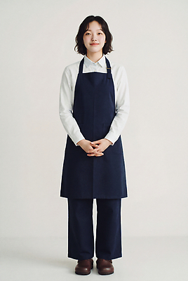 JPG 편집이미지 직업 손 여자 서기 앞모습 주방 앞치마 작업 바리스타 의료성형뷰티 편집실사 AI인물포토 AI콘텐츠 뷰포인트 모션 사람 신체부위 CG 파일형식 AI포토